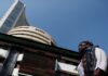 Markets log gains for 2nd day on buying in Reliance