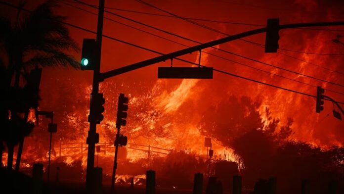 US Los Angeles Fire