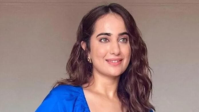 kusha-kapila_1600_insta Stomachaches